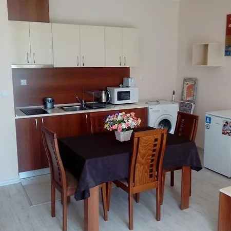 Апартамент Premier Resident *